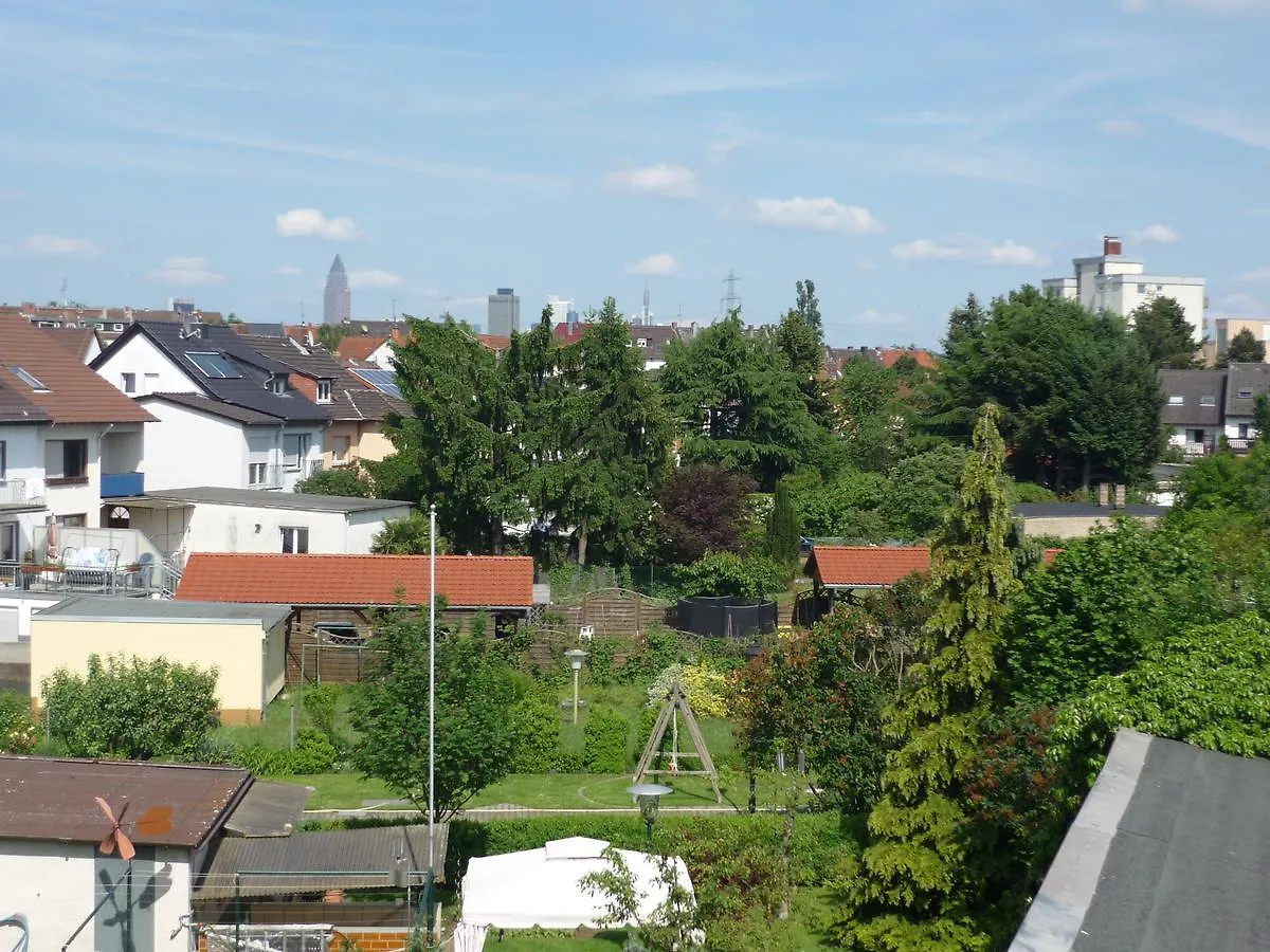 Naam Hotel & Apartments Frankfurt City-Messe Airport Frankfurt am Main
