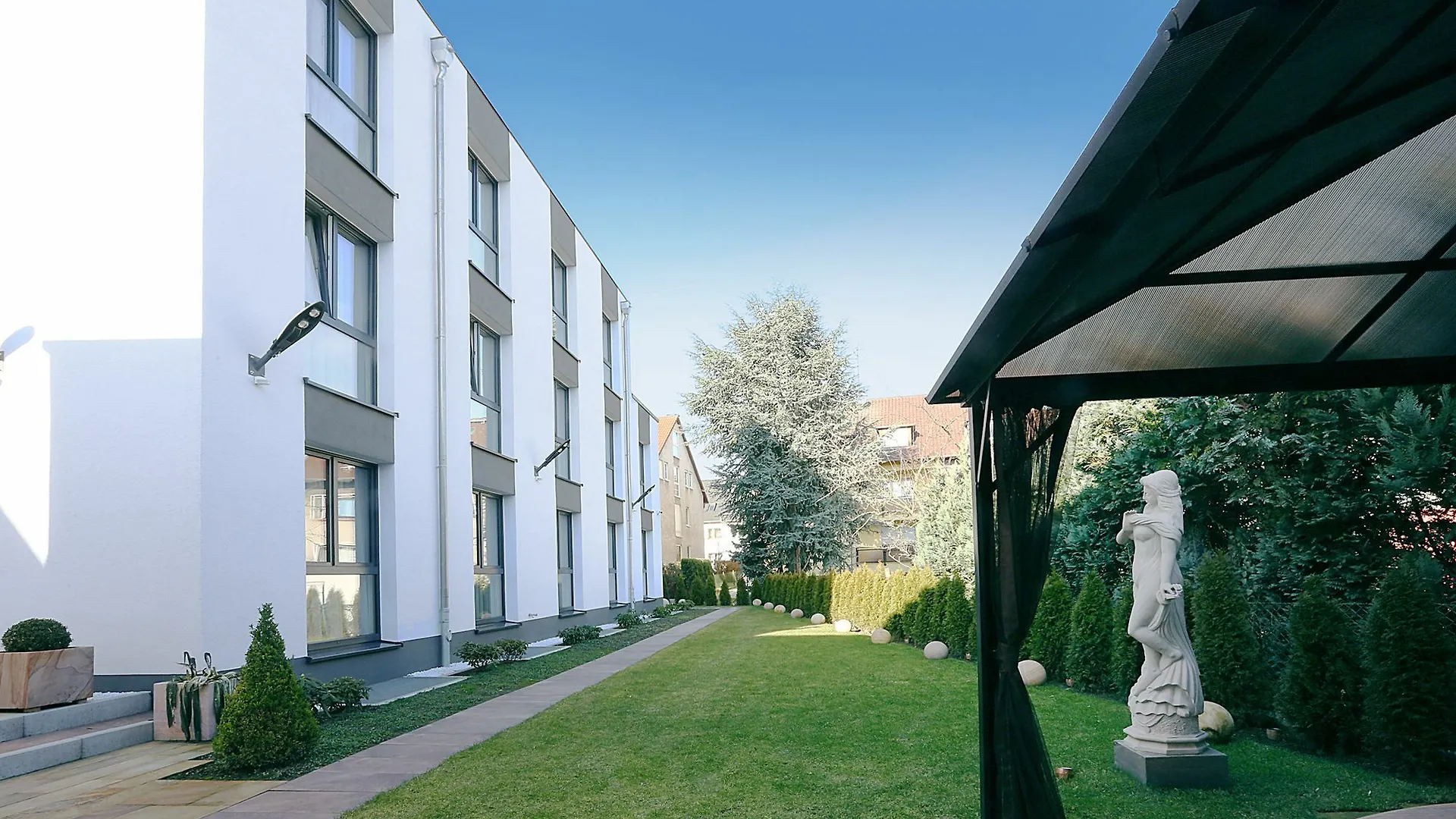 Naam Hotel & Apartments Frankfurt City-Messe Airport Frankfurt am Main Germany