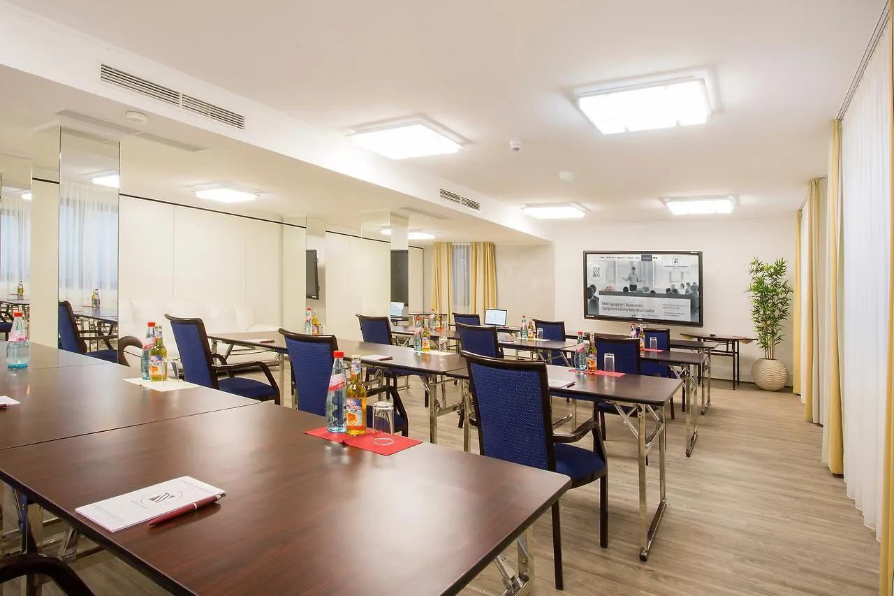 Naam Hotel & Apartments Frankfurt City-Messe Airport Frankfurt am Main