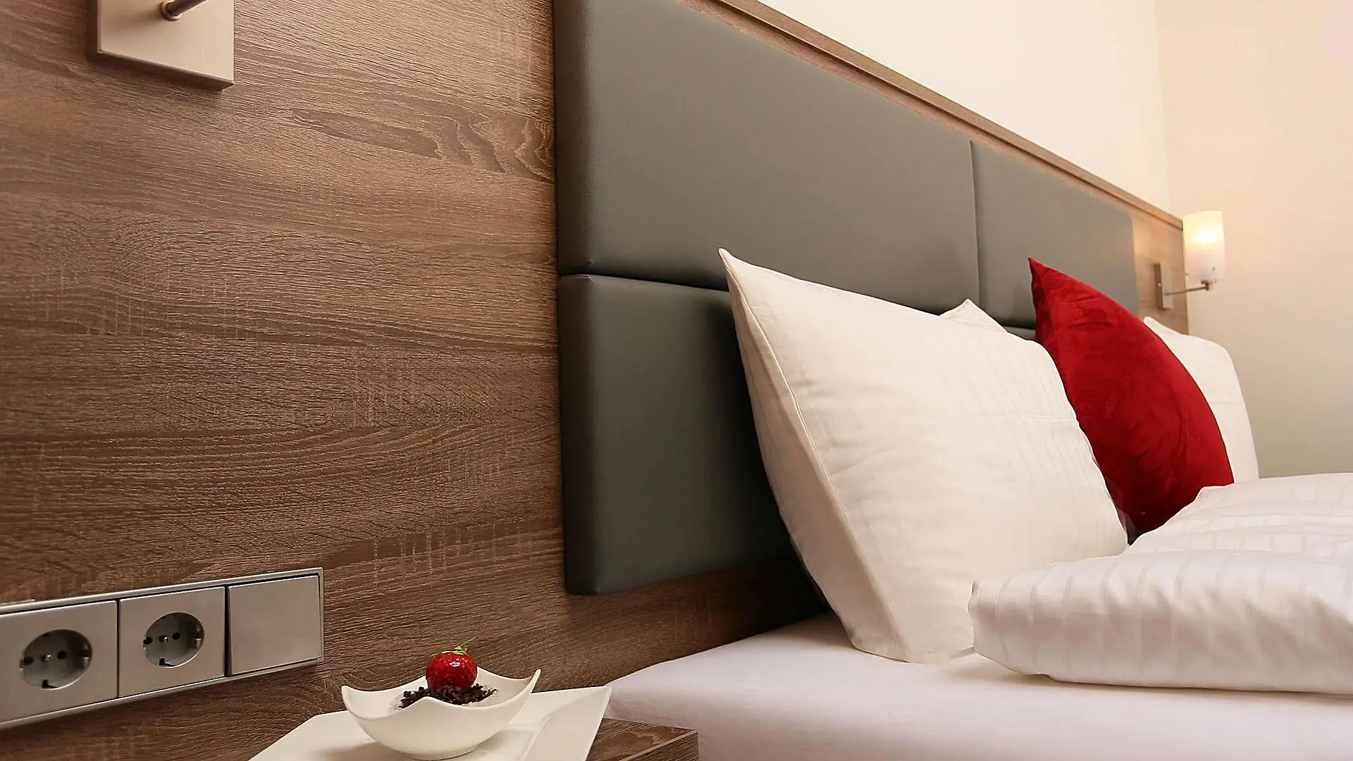 Naam Hotel & Apartments Frankfurt City-Messe Airport Φραγκφούρτη