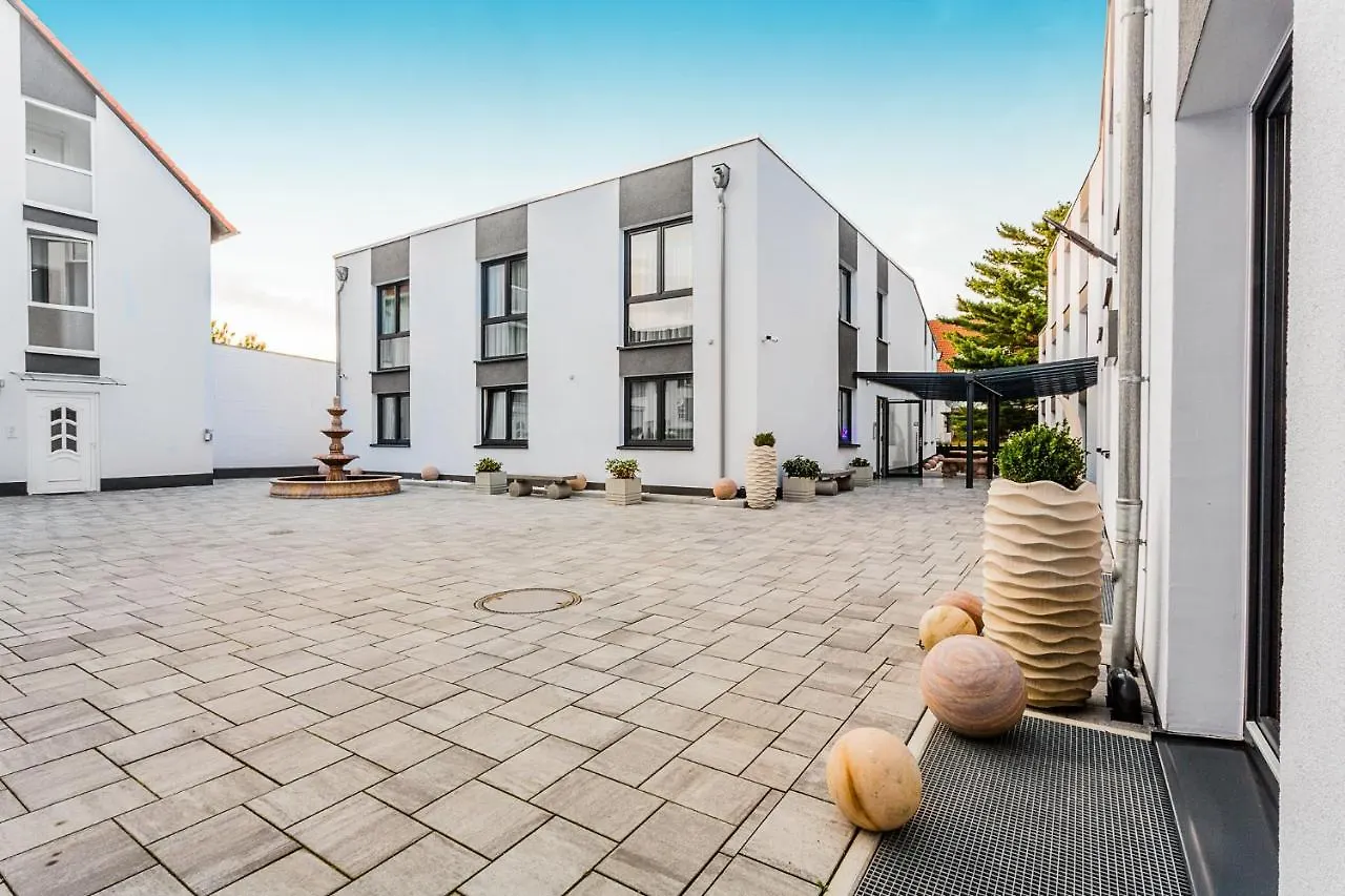 Naam Hotel & Apartments Frankfurt City-Messe Airport Frankfurt am Main